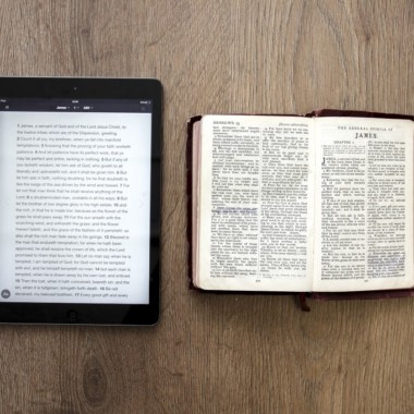 Bibelen og skærmen